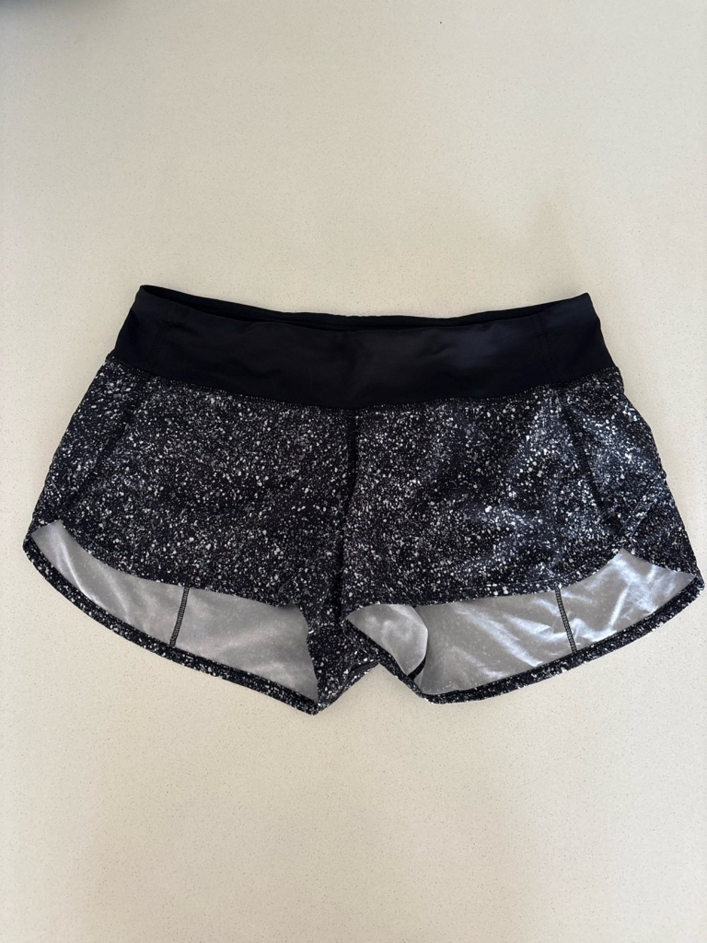 Lululemon Run Times Short in the Mini Splatter White Black colorway Size 6